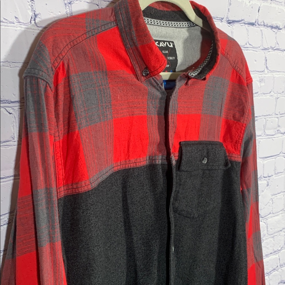 Kavu Mens VTG Color Block Plaid Button Down Red Gray Size XL Outdoor Hiking - Picture 2 of 5